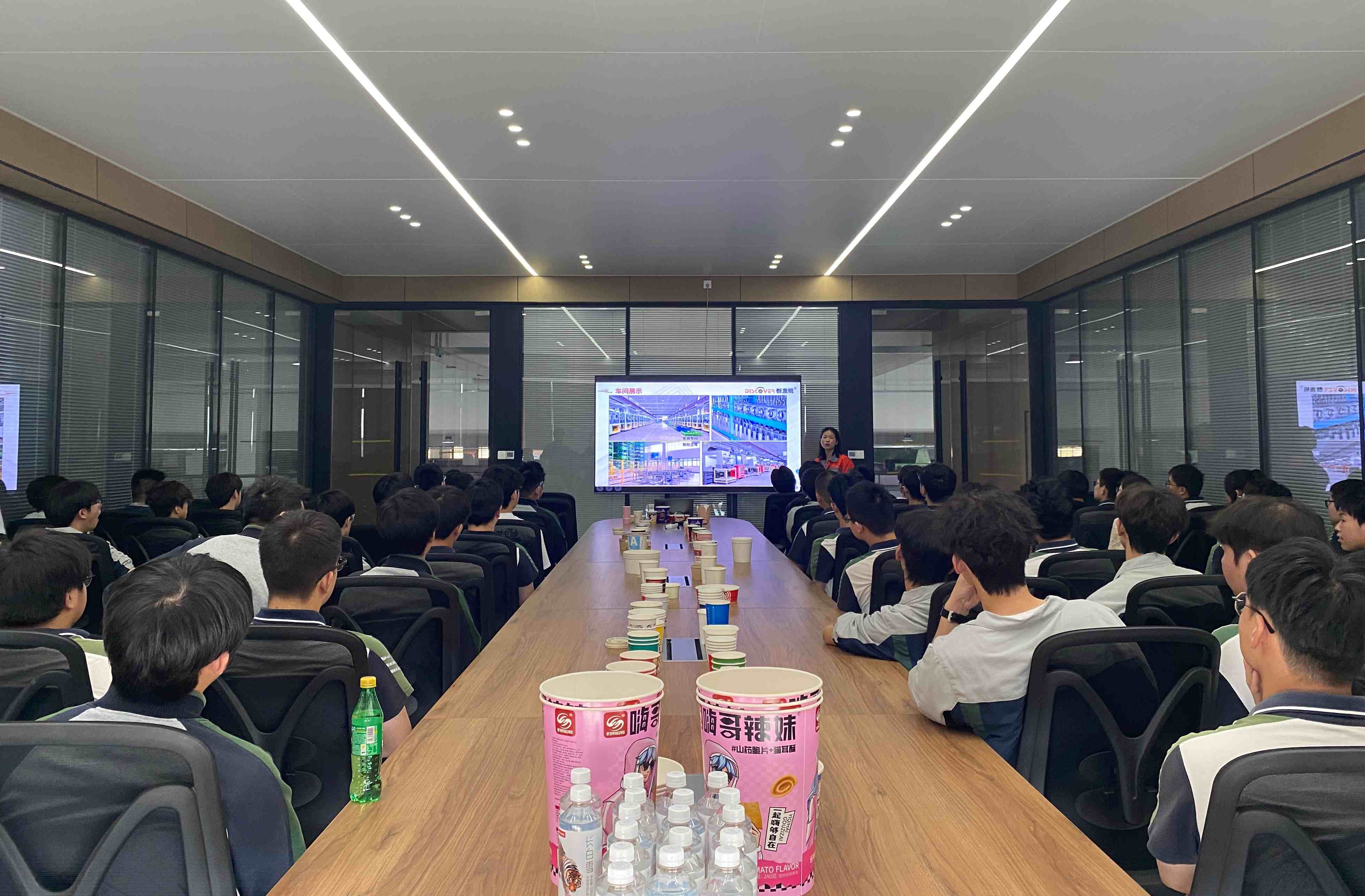 1750386997826984.jpg 1750386997826984.jpg